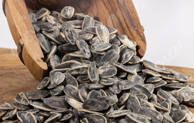 Do You Have To Soak Sunflower Seeds Before Roasting?